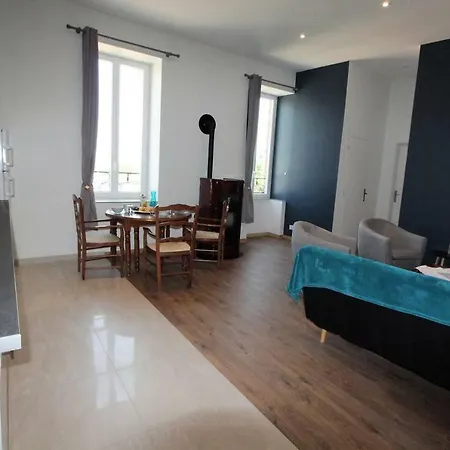 Apartment Spacieux Et Confortable *